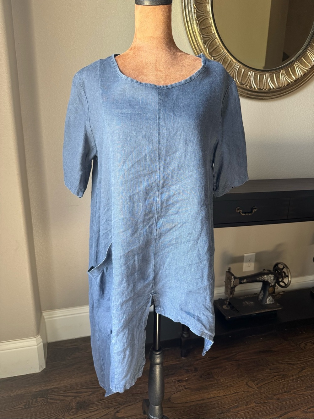 SAGA Made in Italy 100% Linen Asymmetrical Lagenlook Tunic Blue